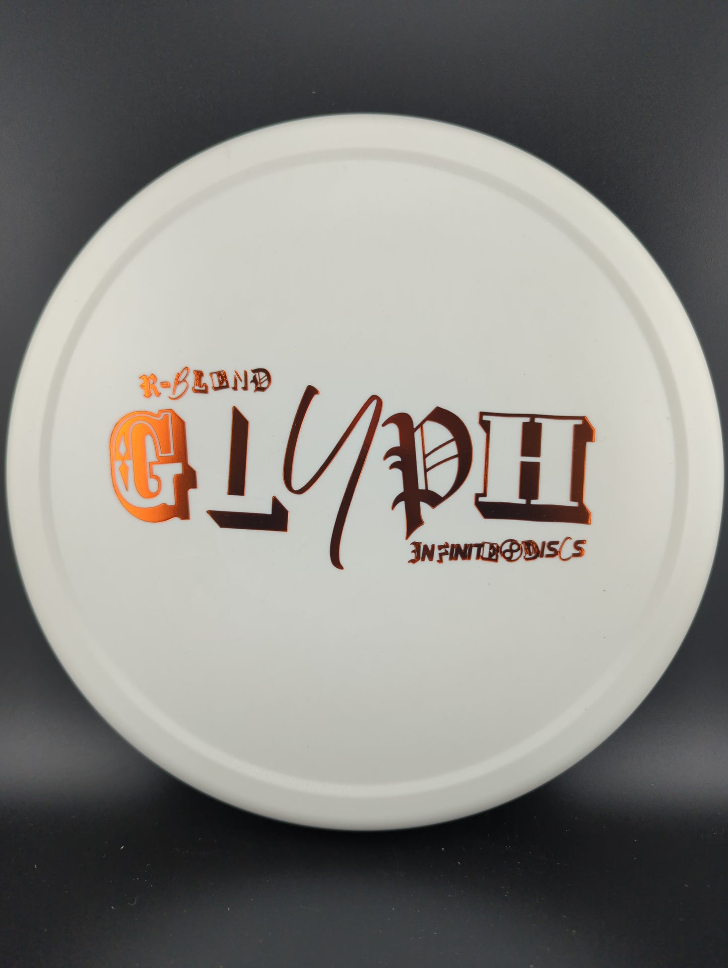 Infinite Discs R-Blend Glyph